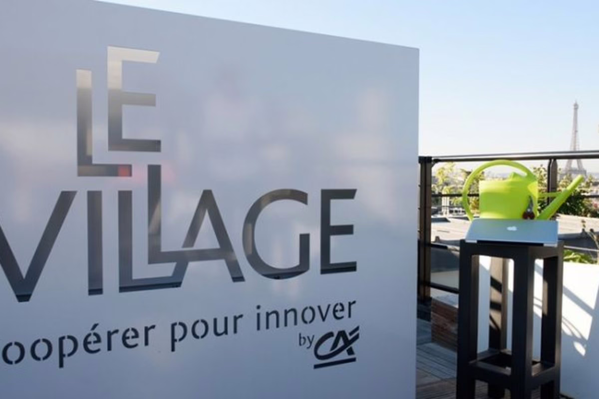 Logo village by CA